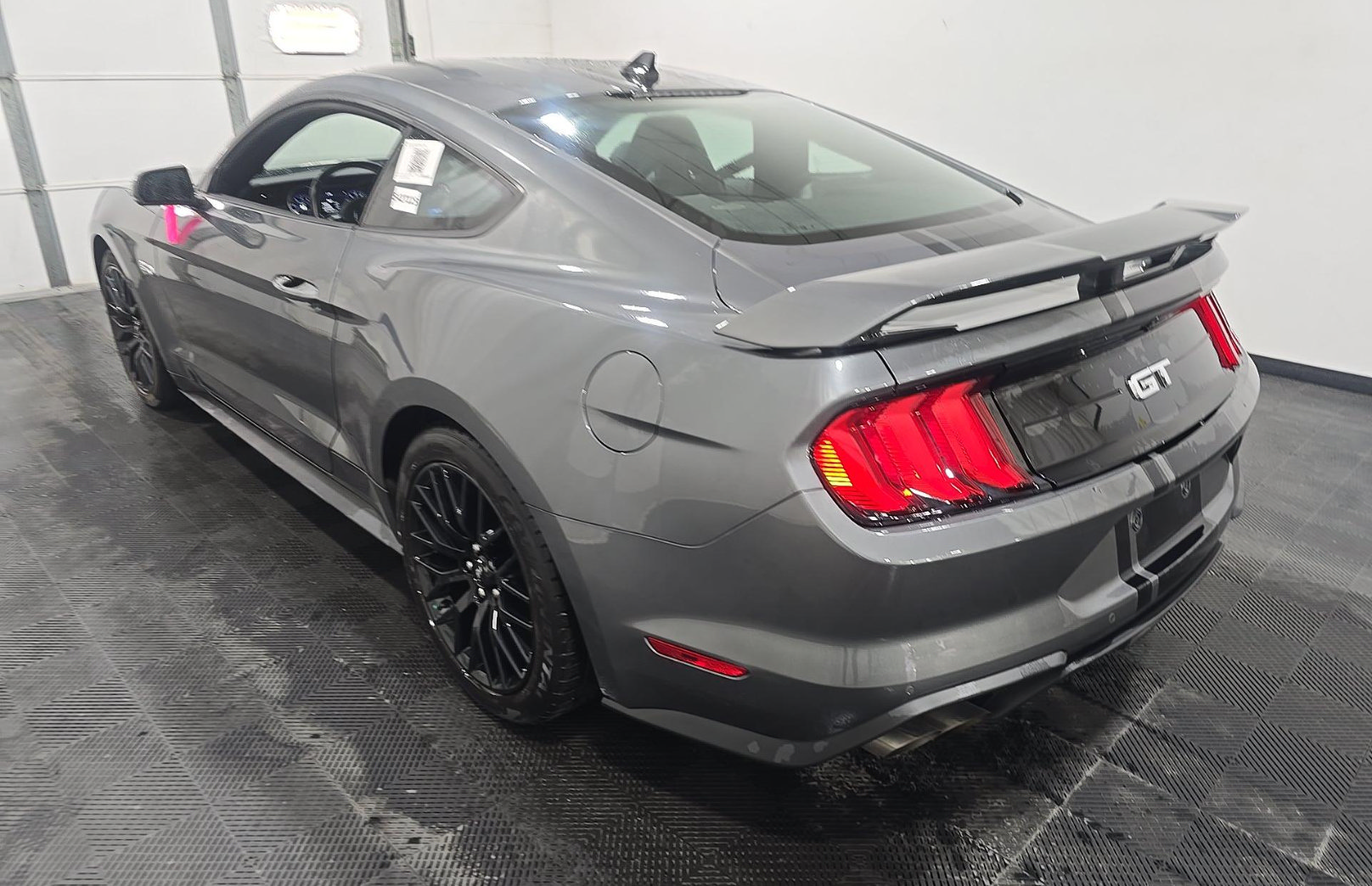 Used 2023 Ford Mustang GT Premium w/ GT Performance Package RWD image 6