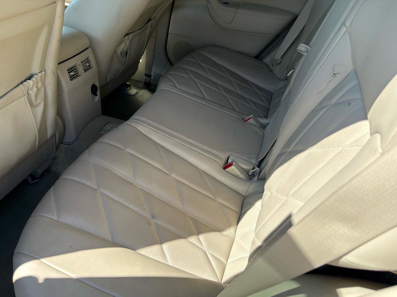 Used 2009 INFINITI FX35 2WD w/ Navigation Pkg image 7