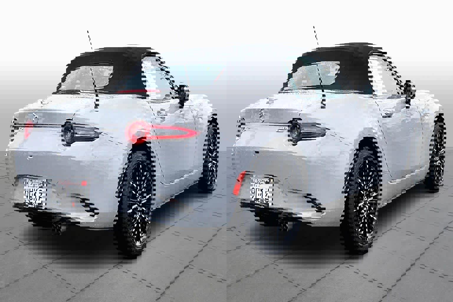 Used 2025 MAZDA MX-5 Miata Grand Touring w/ Weather Package image 11