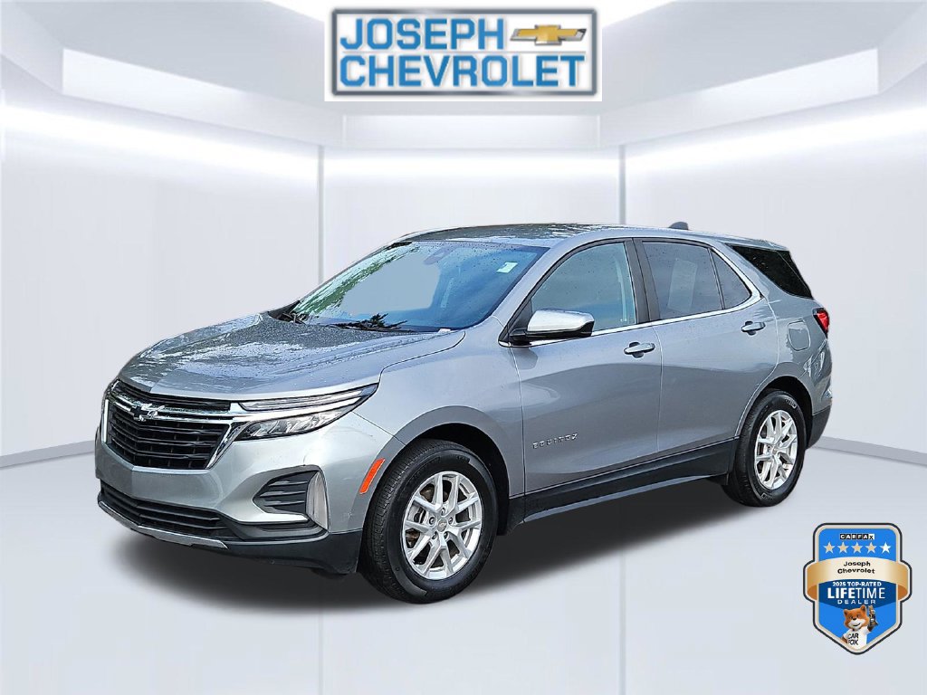 Used 2023 Chevrolet Equinox LT FWD image 2