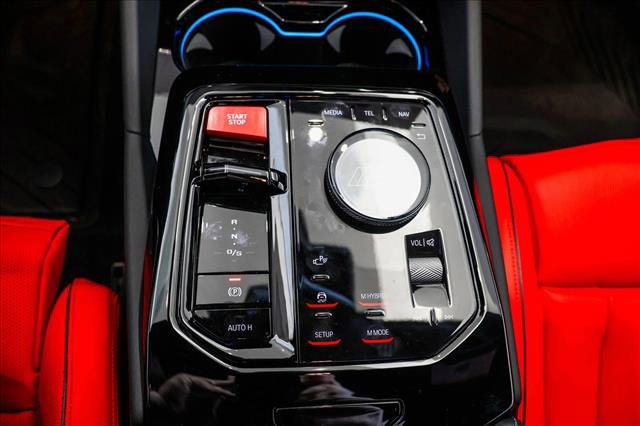 New 2026 BMW M5 image 14