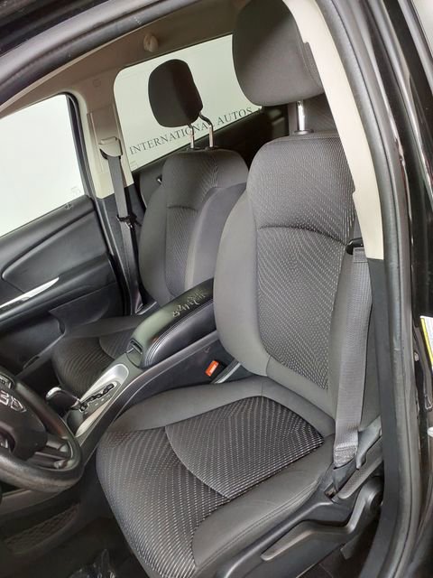 Used 2017 Dodge Journey SE image 13