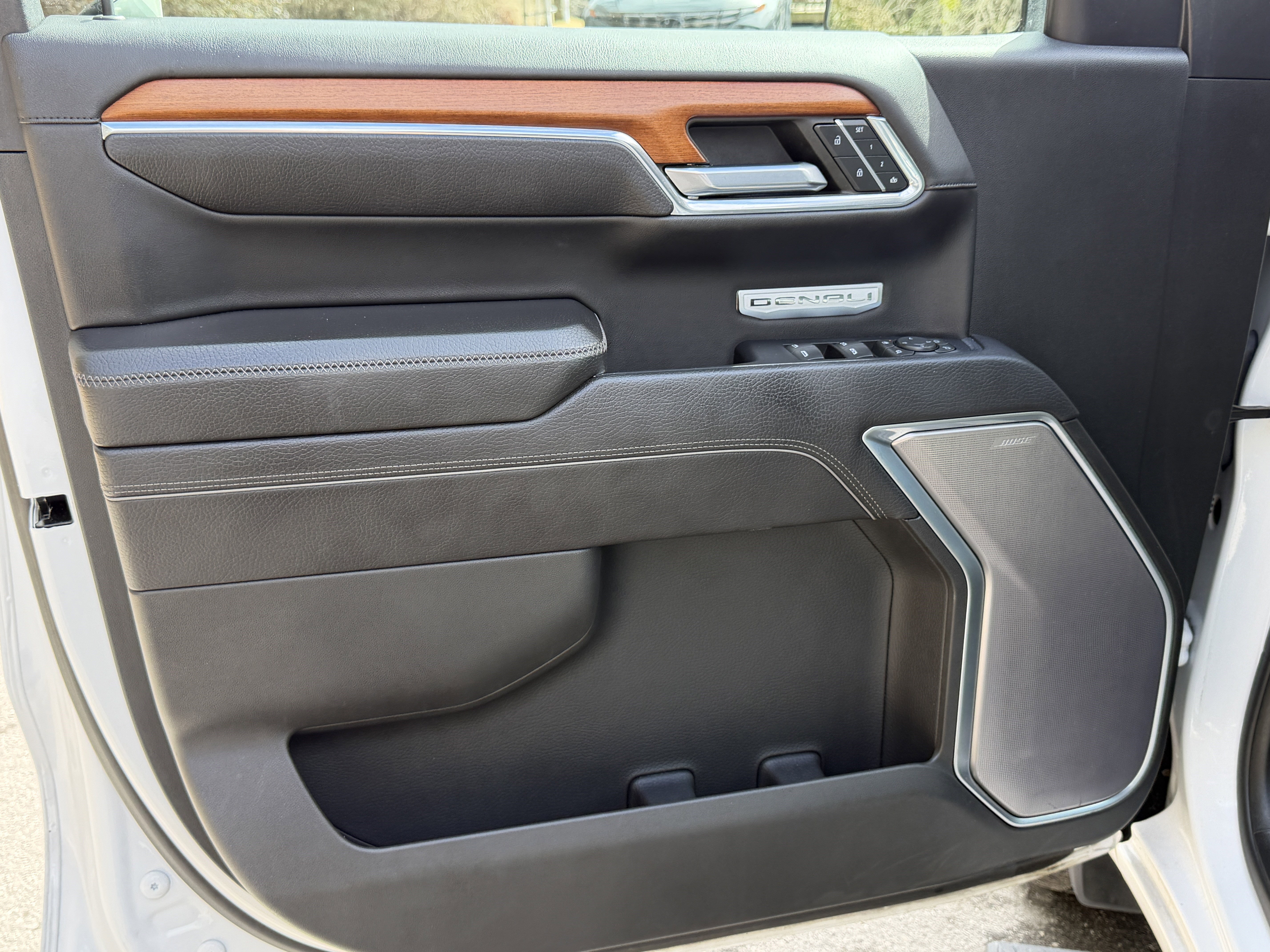 Used 2022 GMC Sierra 1500 Denali image 14