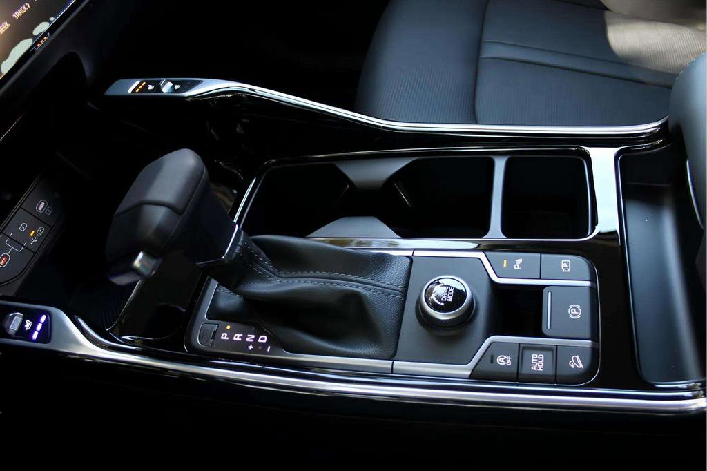 New 2025 Kia Sorento SX image 19