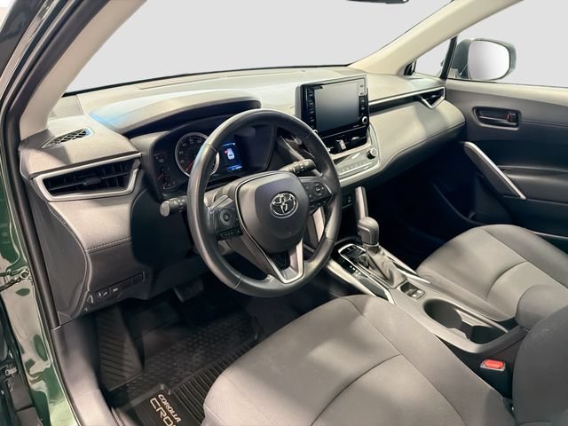 Certified 2022 Toyota Corolla Cross LE w/ Moonroof Package AWD/4WD image 8