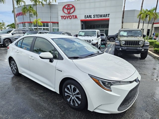 Used 2020 Toyota Corolla LE