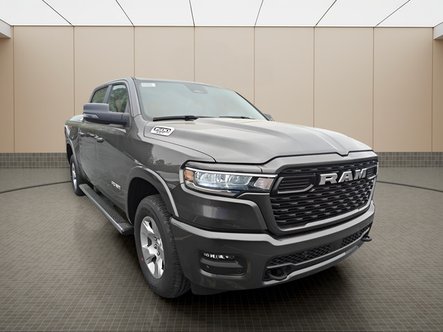 Used 2025 RAM 1500 Big Horn AWD/4WD image 7