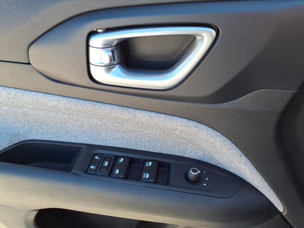 Used 2022 Jeep Compass Latitude image 32