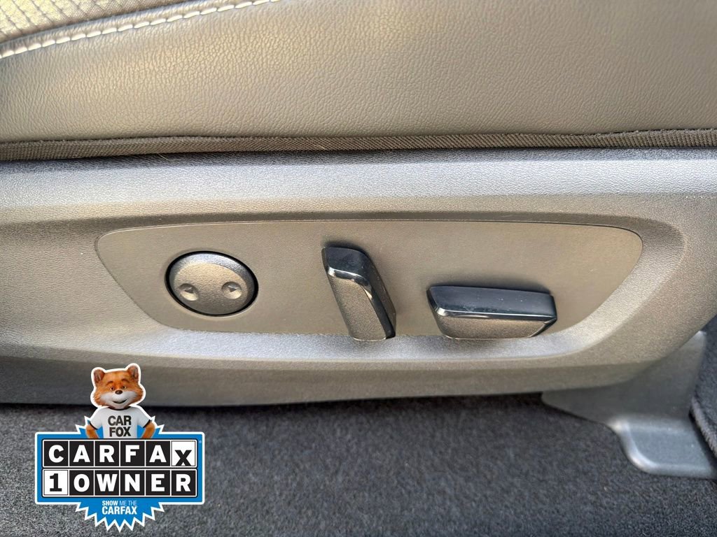 Used 2024 Nissan Pathfinder SL FWD image 42