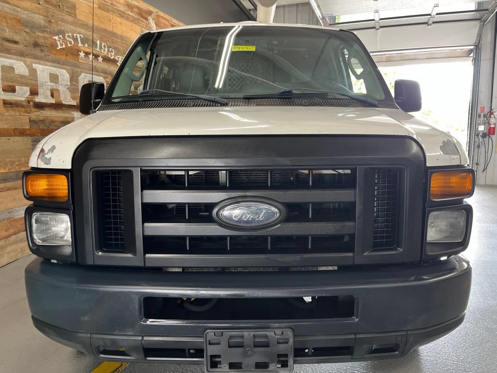 Used 2012 Ford E-250 and Econoline 250 w/ Commercial Cargo Van Pkg RWD image 39