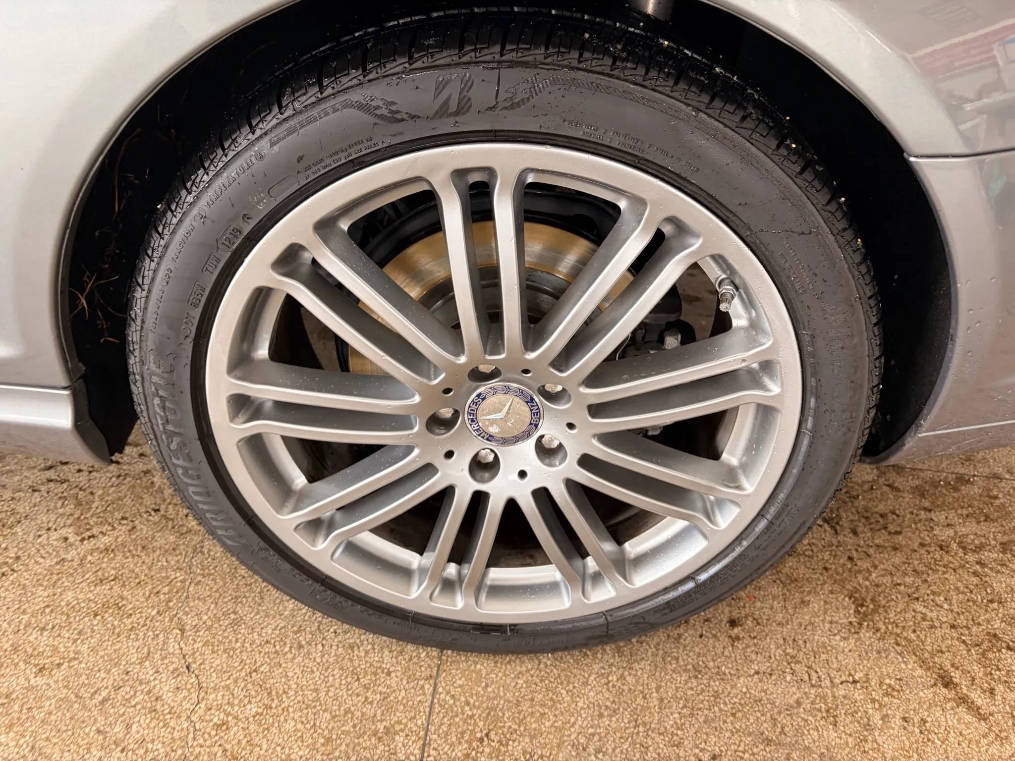 Used 2010 Mercedes-Benz CL 550 4MATIC image 81