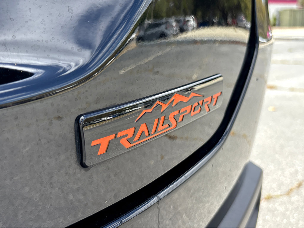 Used 2025 Honda Pilot TrailSport image 31