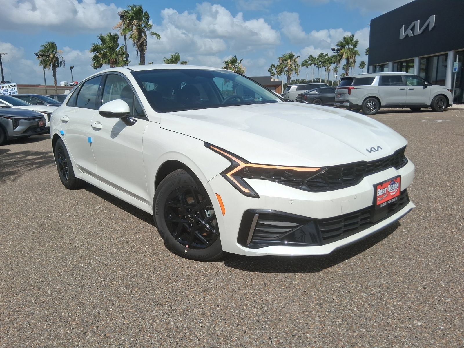 New 2026 Kia K5 LXS FWD image 1