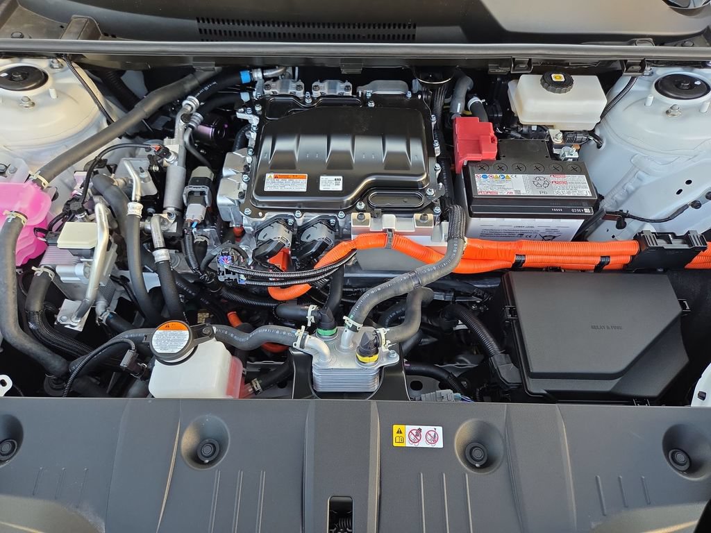 Certified 2025 Subaru Solterra AWD/4WD image 10