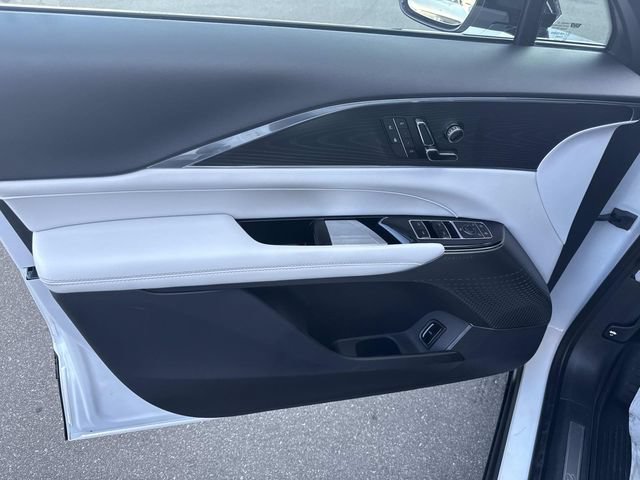 Certified 2024 Cadillac Lyriq Luxury w/ LPO, Floor Liner Package AWD/4WD image 46