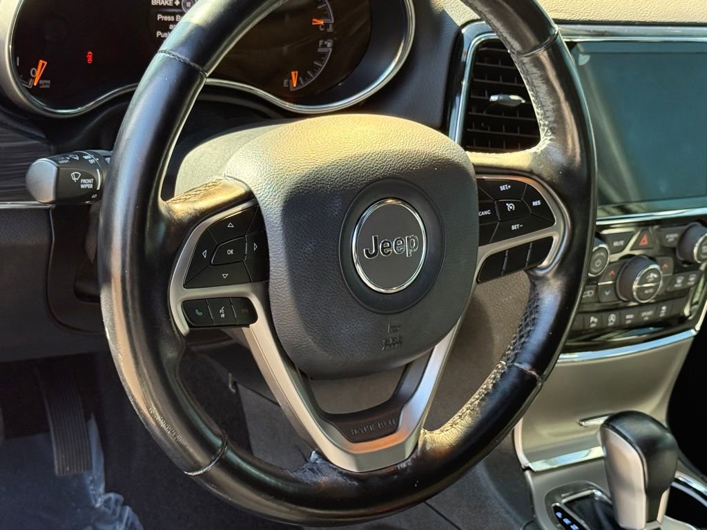 Used 2021 Jeep Grand Cherokee Limited w/ Trailer Tow Group IV image 12