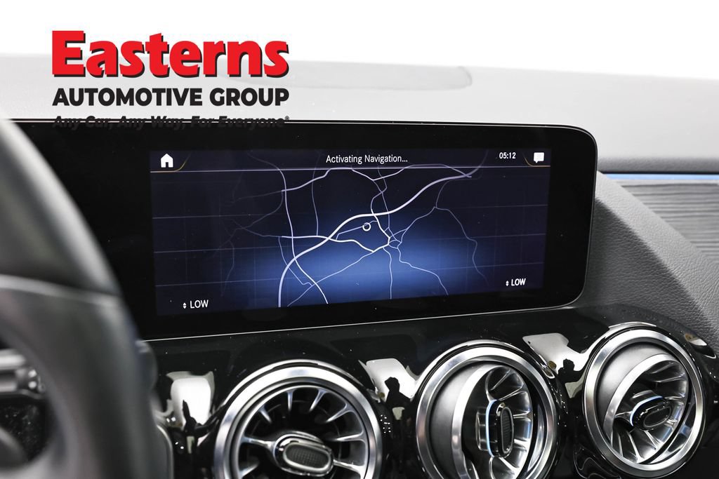 Used 2023 Mercedes-Benz GLA 250 4MATIC w/ Premium Package image 19