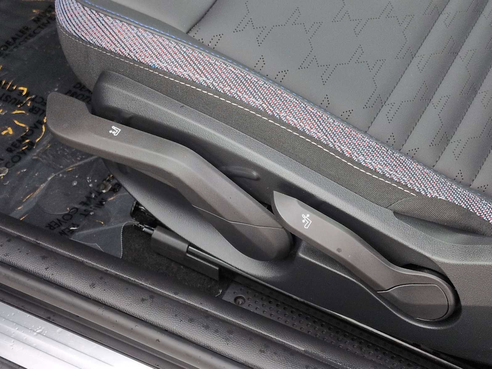 Used 2025 MINI Cooper S image 18