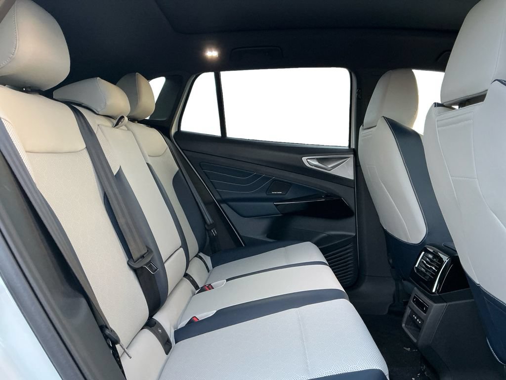 New 2026 Volkswagen ID.4 Pro S Plus AWD/4WD image 18