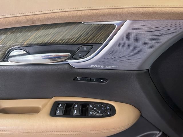 Used 2020 Cadillac XT6 Premium Luxury w/ Platinum Package FWD image 11