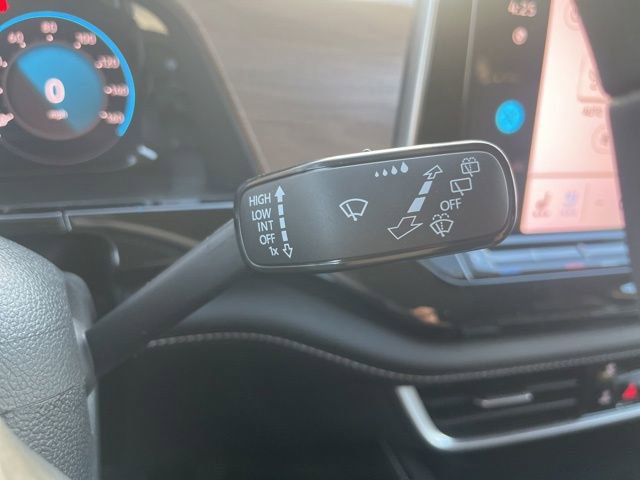 New 2026 Volkswagen Atlas SE image 13