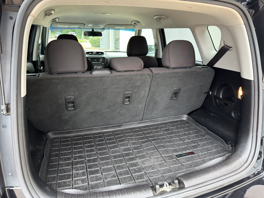 Used 2017 Kia Soul FWD image 15