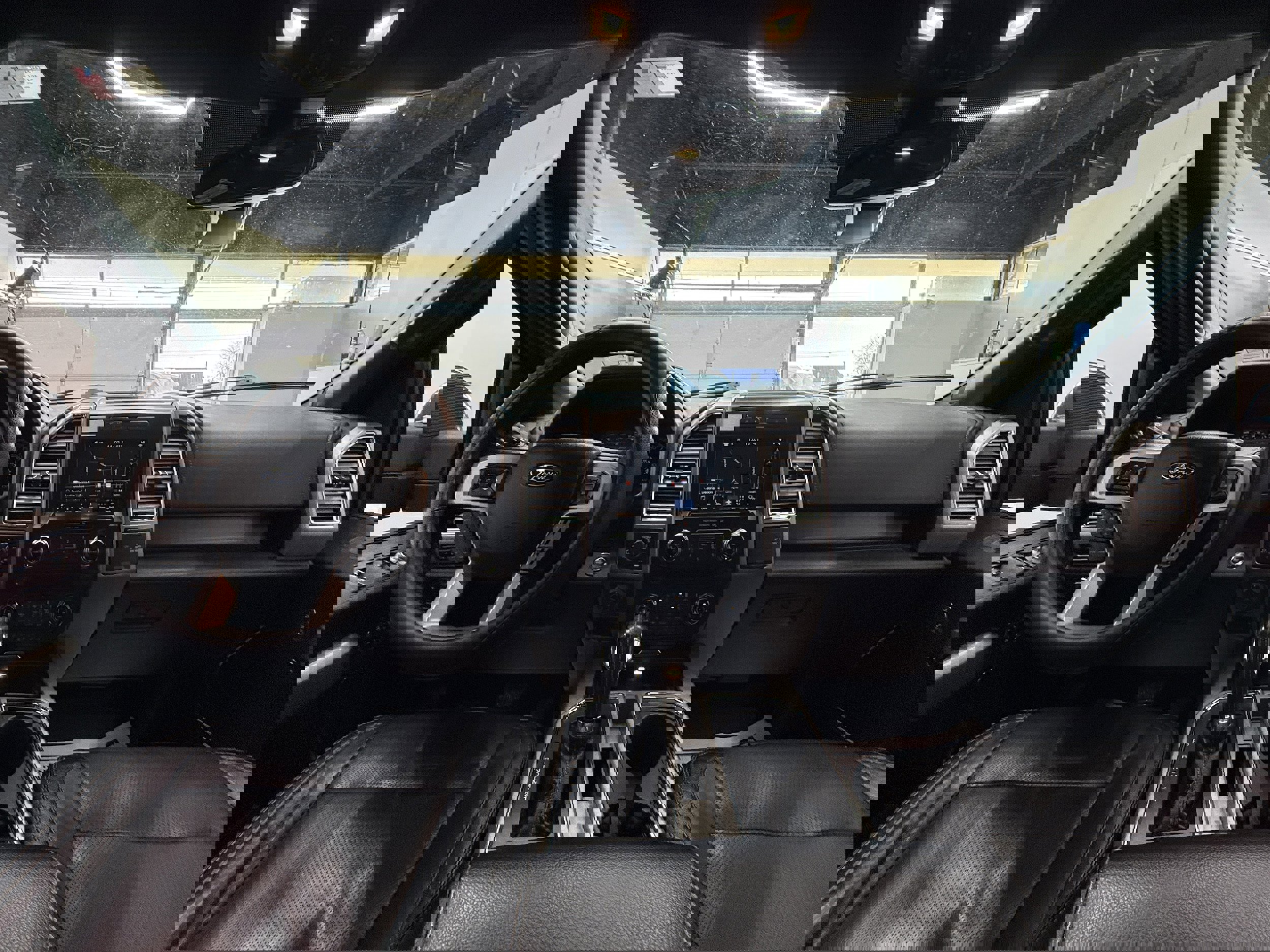 Used 2016 Ford F150 Lariat w/ Equipment Group 502A Luxury image 13