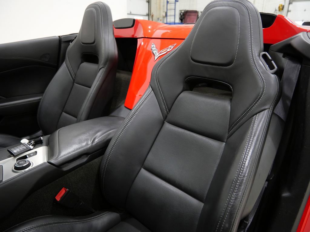 Used 2016 Chevrolet Corvette Stingray Convertible image 14