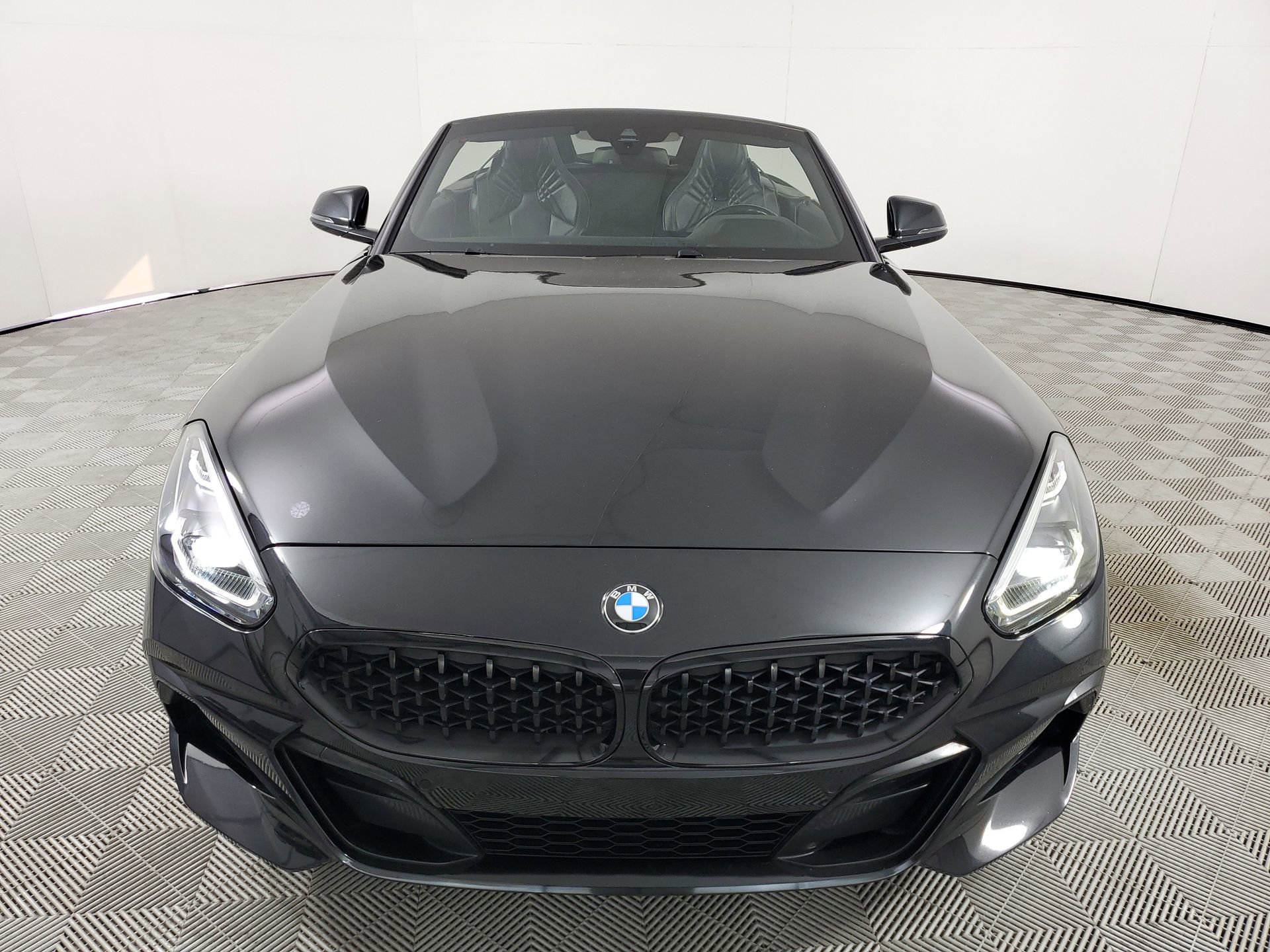 Used 2019 BMW Z4 sDrive30i w/ M Sport Package image 3