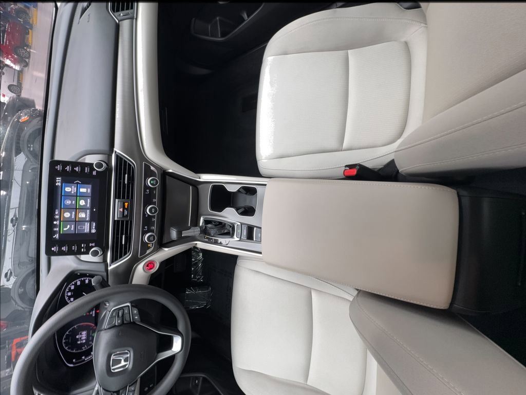 Used 2022 Honda Accord LX image 34