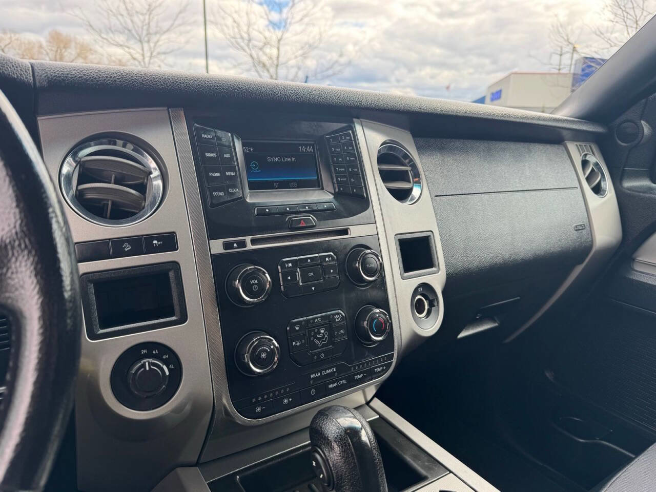 Used 2016 Ford Expedition EL XLT AWD/4WD image 21