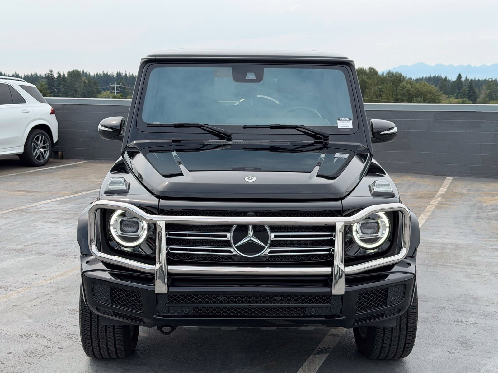 Used 2024 Mercedes-Benz G 550 image 3