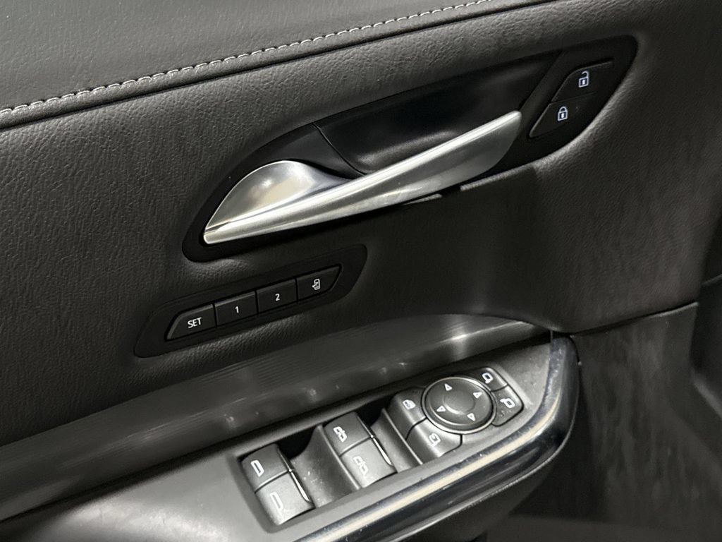 Used 2024 Cadillac XT4 Premium Luxury FWD image 21