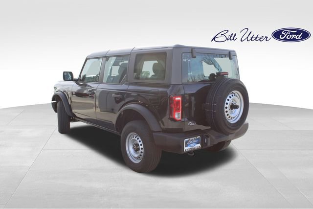 New 2025 Ford Bronco 4-Door image 4