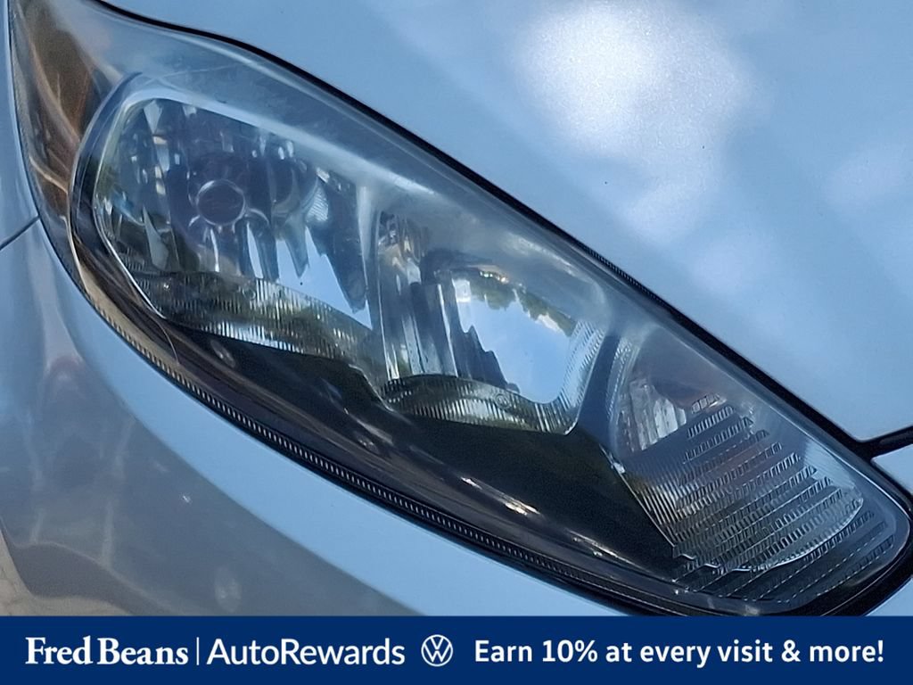 Used 2014 Ford Fiesta SE FWD image 15