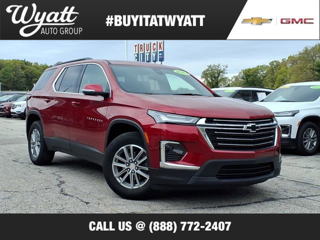 Used 2023 Chevrolet Traverse LT