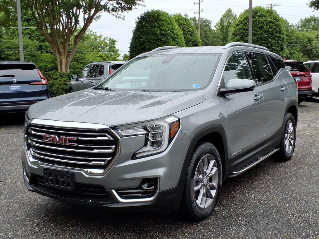 Used 2023 GMC Terrain SLT AWD/4WD image 5