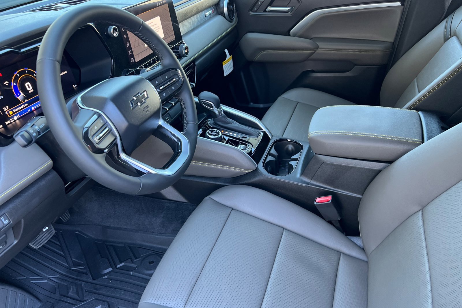 New 2026 Chevrolet Colorado ZR2 w/ ZR2 Bison Edition image 7