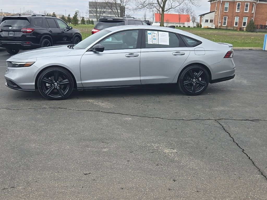Certified 2025 Honda Accord Sport image 4
