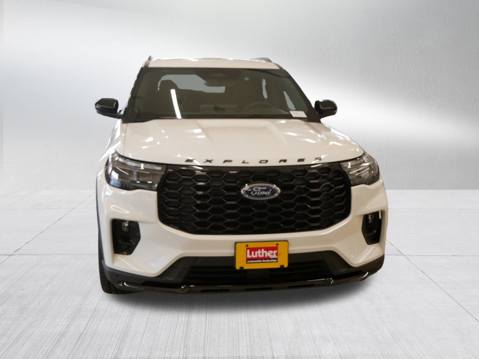 Used 2026 Ford Explorer ST-Line w/ ST-Line Street Pack video 2