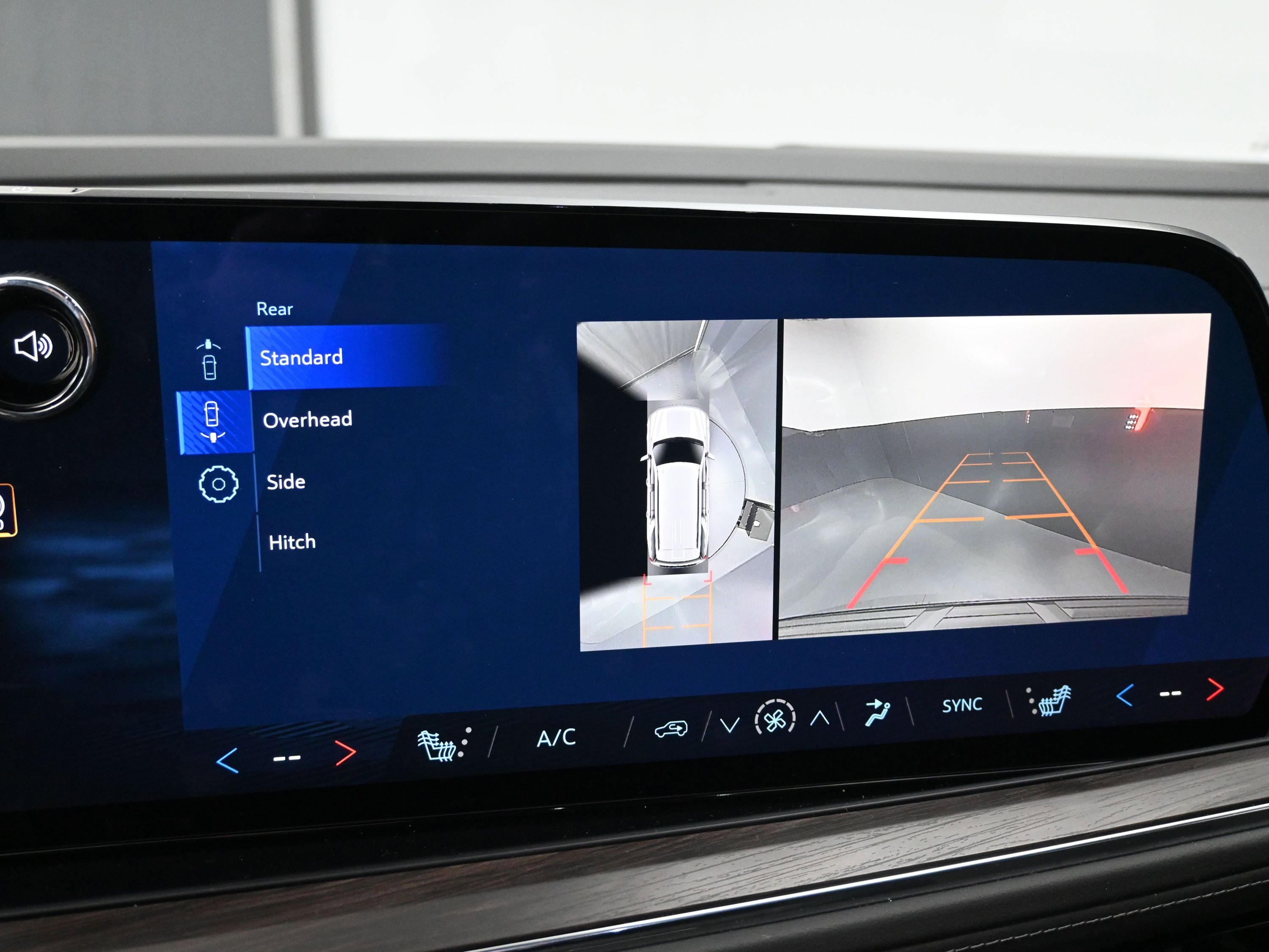 Used 2026 Chevrolet Tahoe Z71 w/ Comfort Package image 13