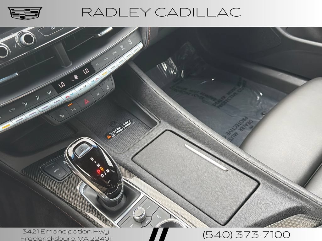 Used 2021 Cadillac CT5 Sport w/ Lighting Package AWD/4WD image 9