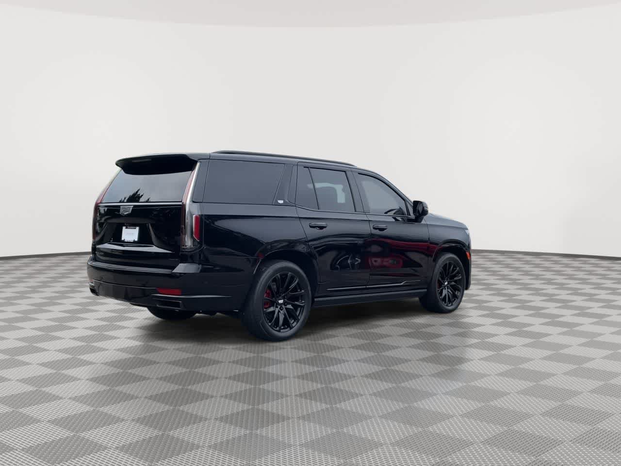 Certified 2022 Cadillac Escalade Sport Platinum w/ LPO, ONYX Package AWD/4WD image 8
