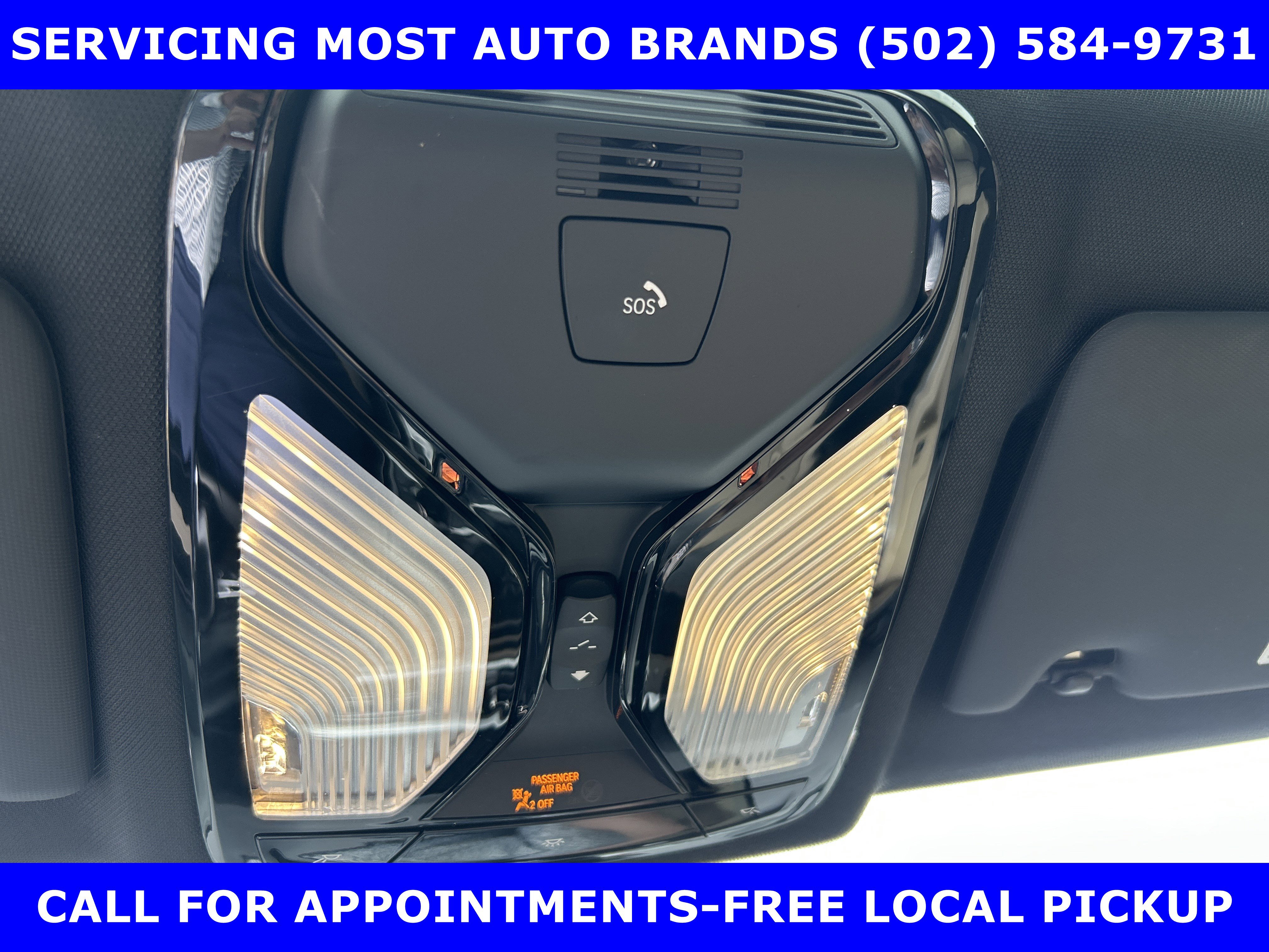 Used 2022 BMW 330i xDrive Sedan w/ Driving Assistance Package image 32