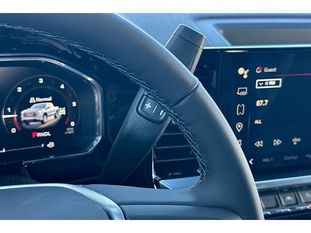 New 2026 GMC Sierra 1500 Elevation w/ LPO, Elevation Black Package AWD/4WD image 21