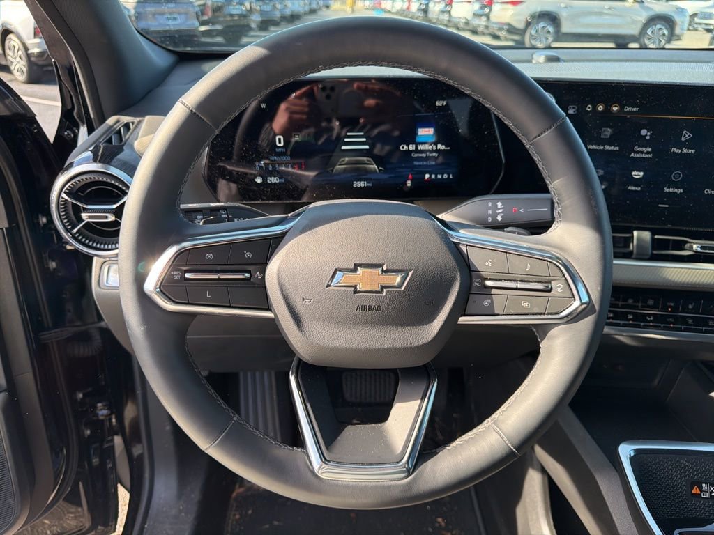 Used 2025 Chevrolet Equinox LT w/ Convenience Package II image 20