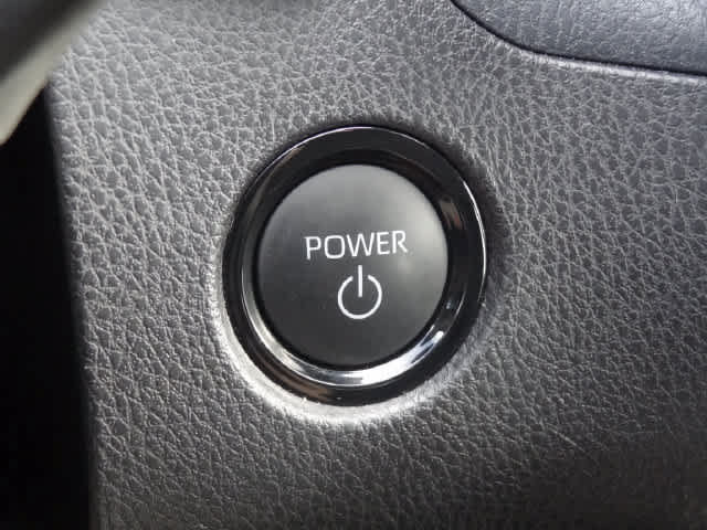 Used 2026 Toyota Camry LE FWD image 14