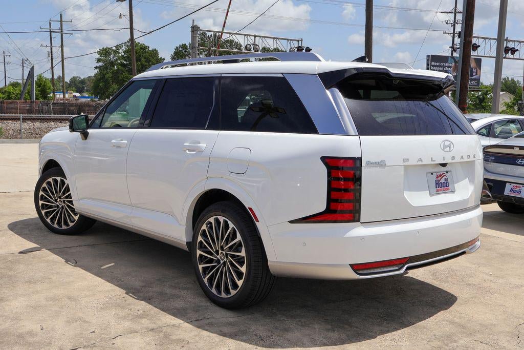 New 2026 Hyundai Palisade Calligraphy FWD image 2