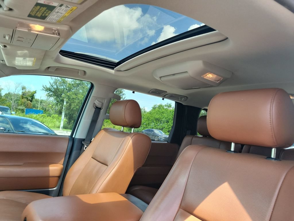 Used 2018 Toyota Sequoia Platinum AWD/4WD image 20