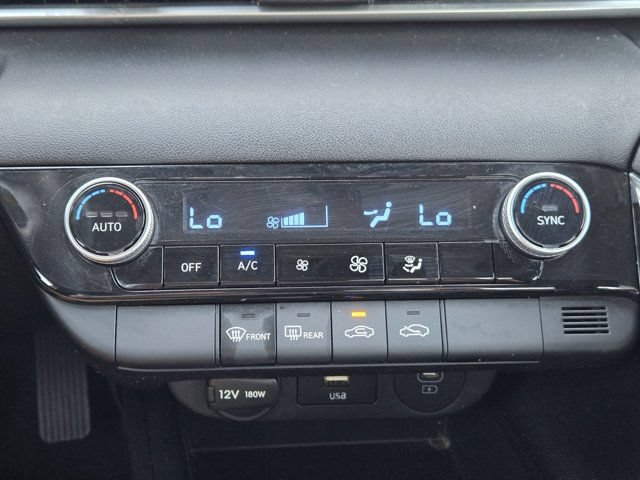 Certified 2025 Hyundai Elantra Hybrid FWD image 18